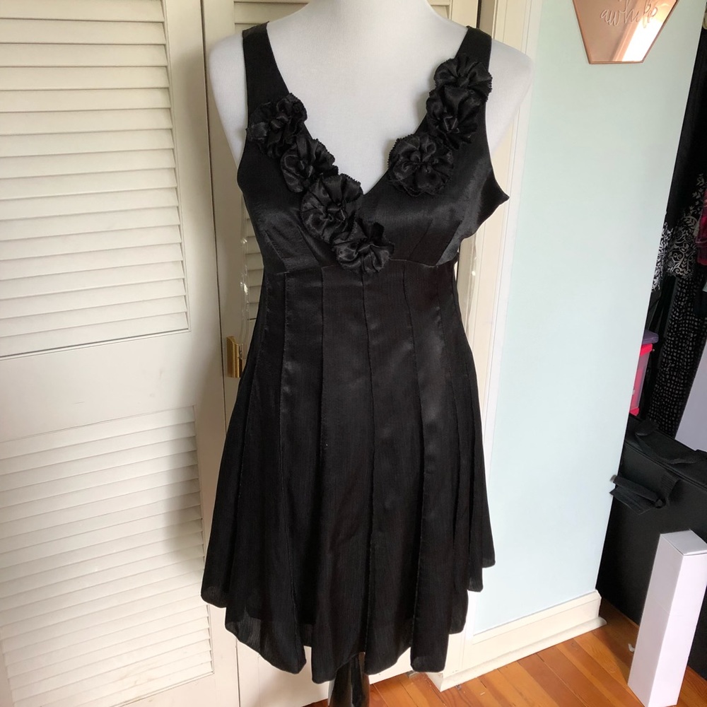 Forever 21 satin flower cocktail dress